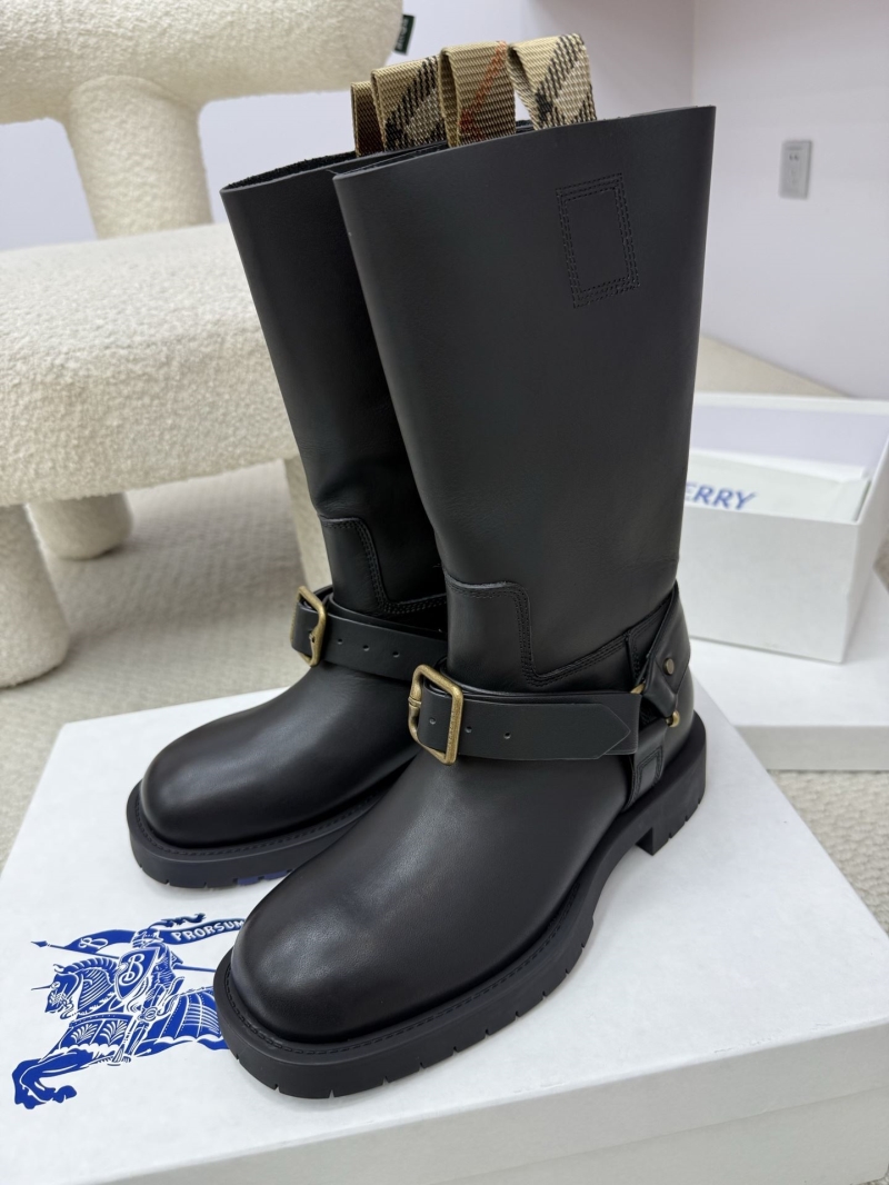 Bv*b*rry boots